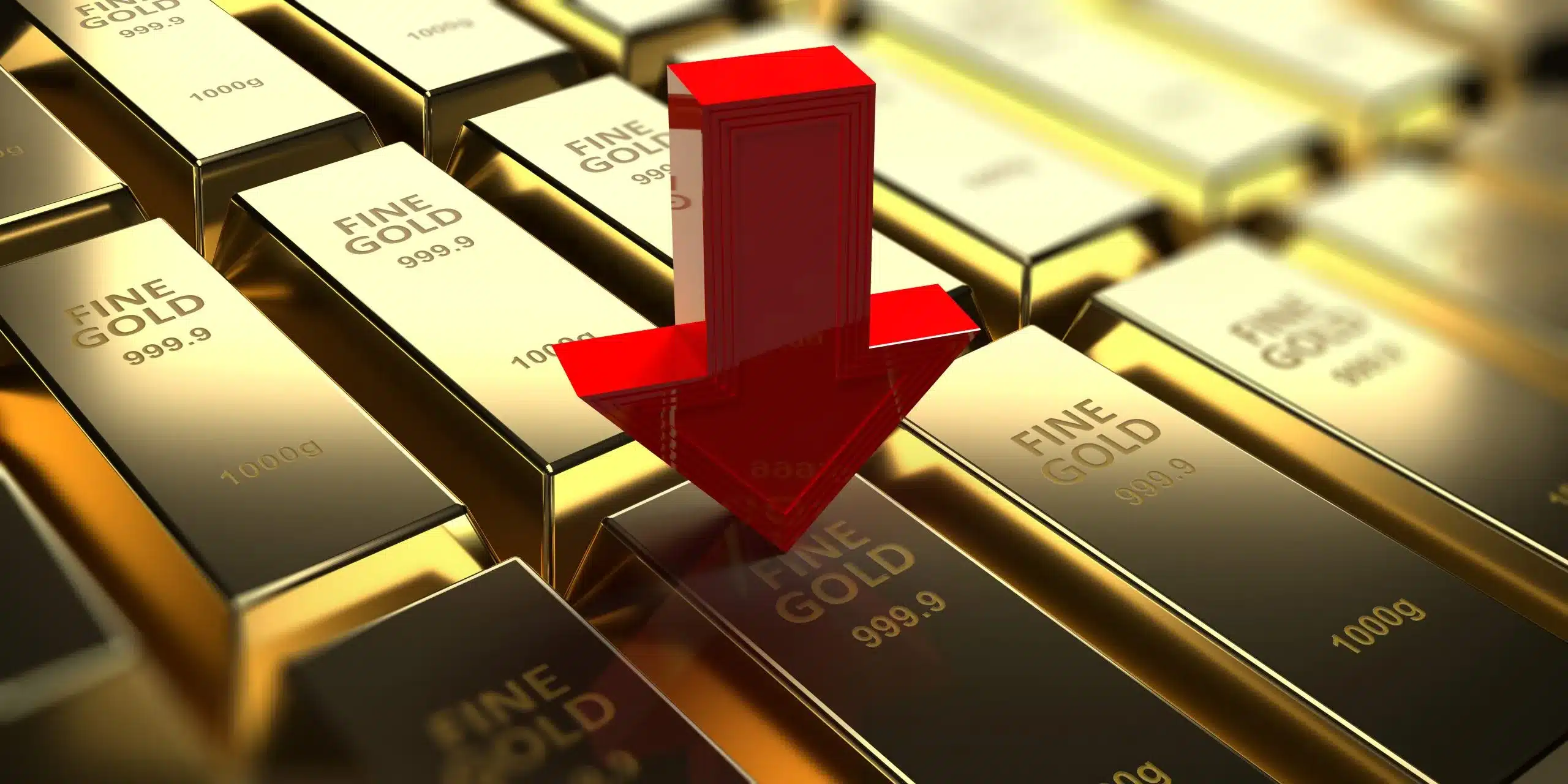 Gold Falls as Rumors of a Fed Rate Cut Grow After US PCE Data